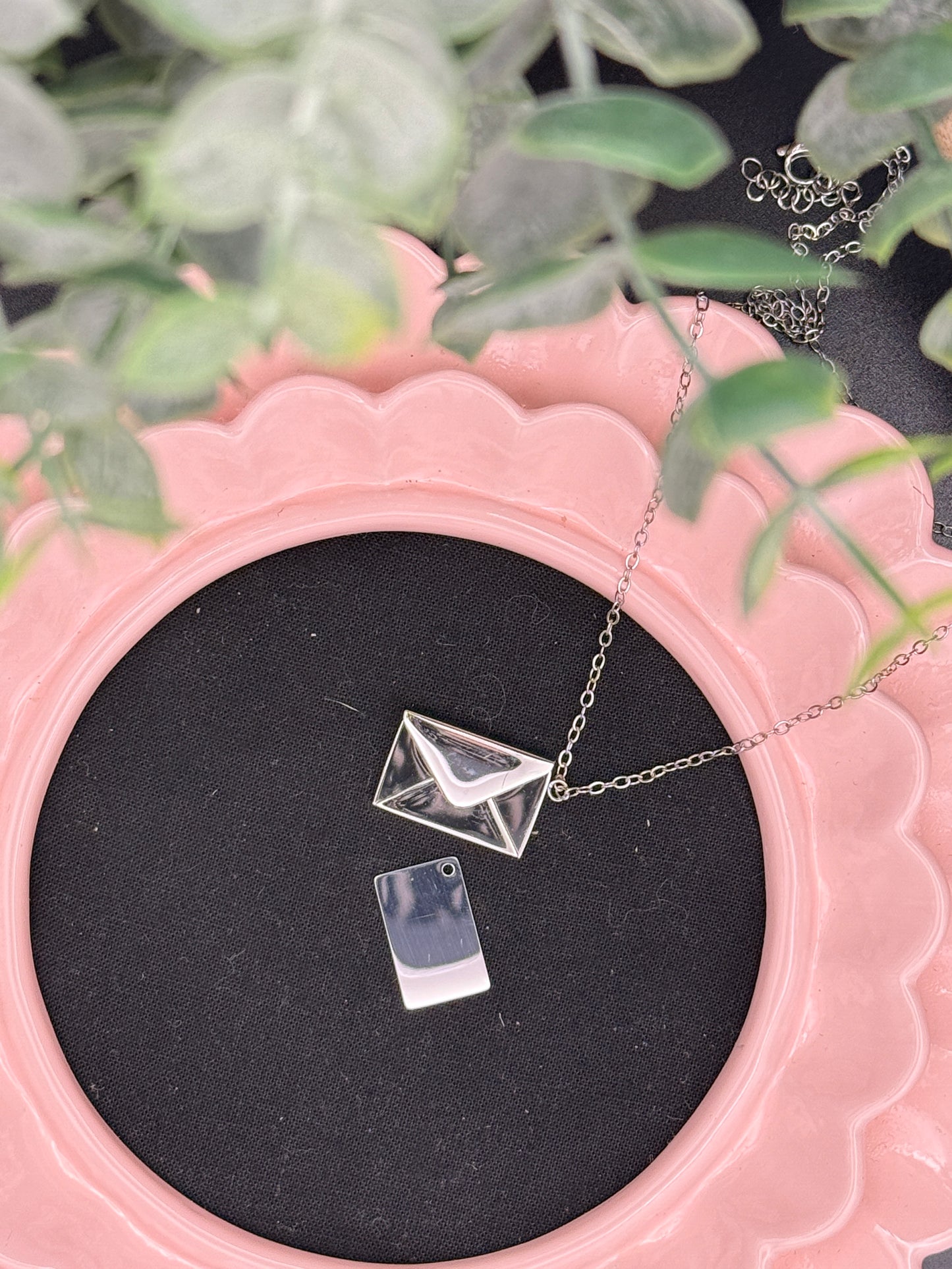 Secret Letter Necklace – Personalized Hidden Message Keepsake